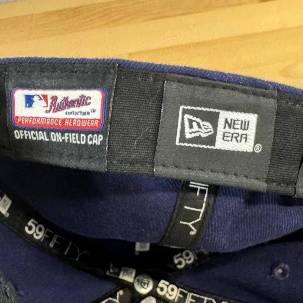 New Era 59FIFTY Milwaukee Brewers Fitted Hat Navy Blue 7 1/8 MLB On-Field Cap